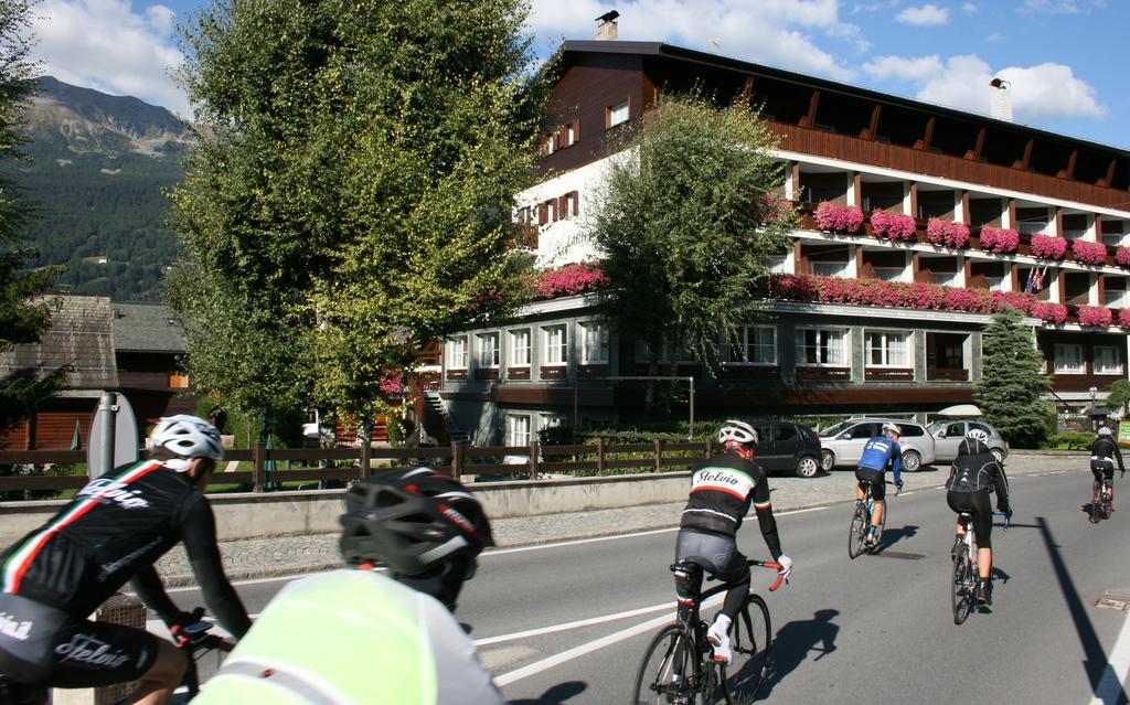 Hotel Larice Bianco Bormio Esterno foto
