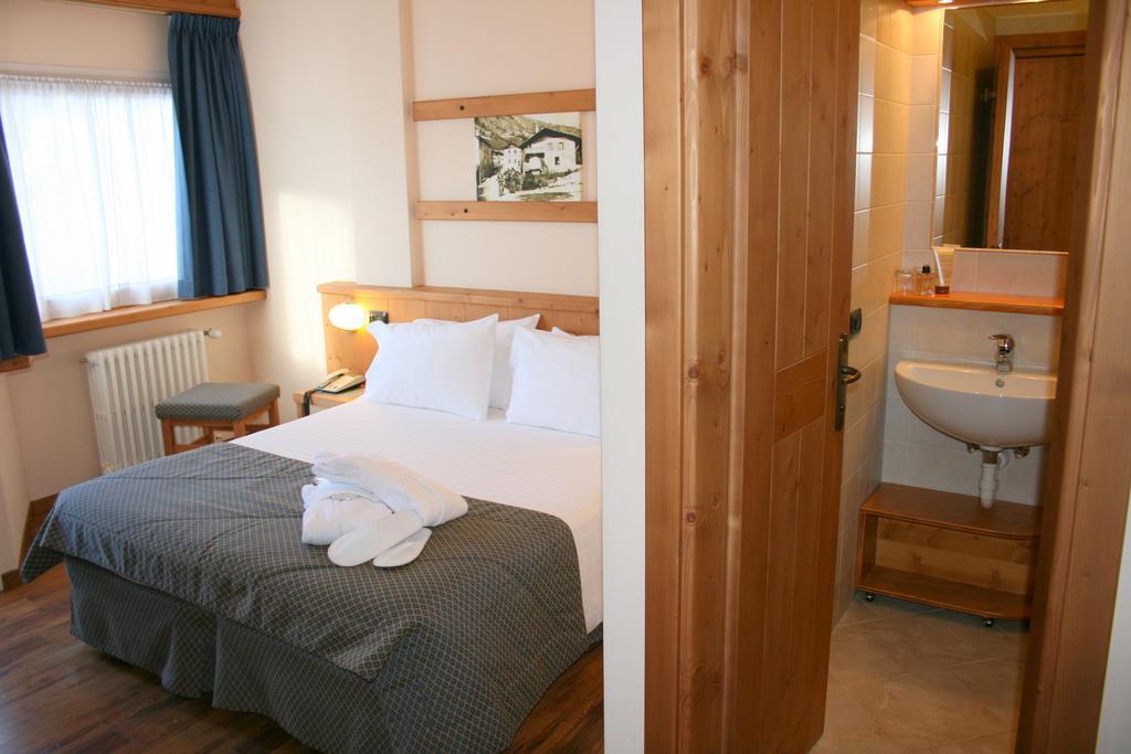Hotel Larice Bianco Bormio Esterno foto