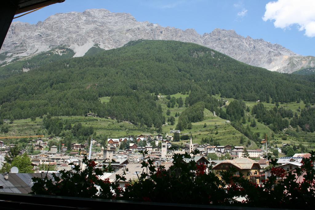 Hotel Larice Bianco Bormio Camera foto