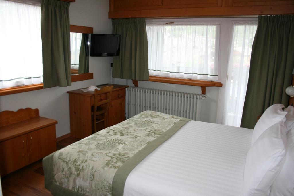 Hotel Larice Bianco Bormio Esterno foto
