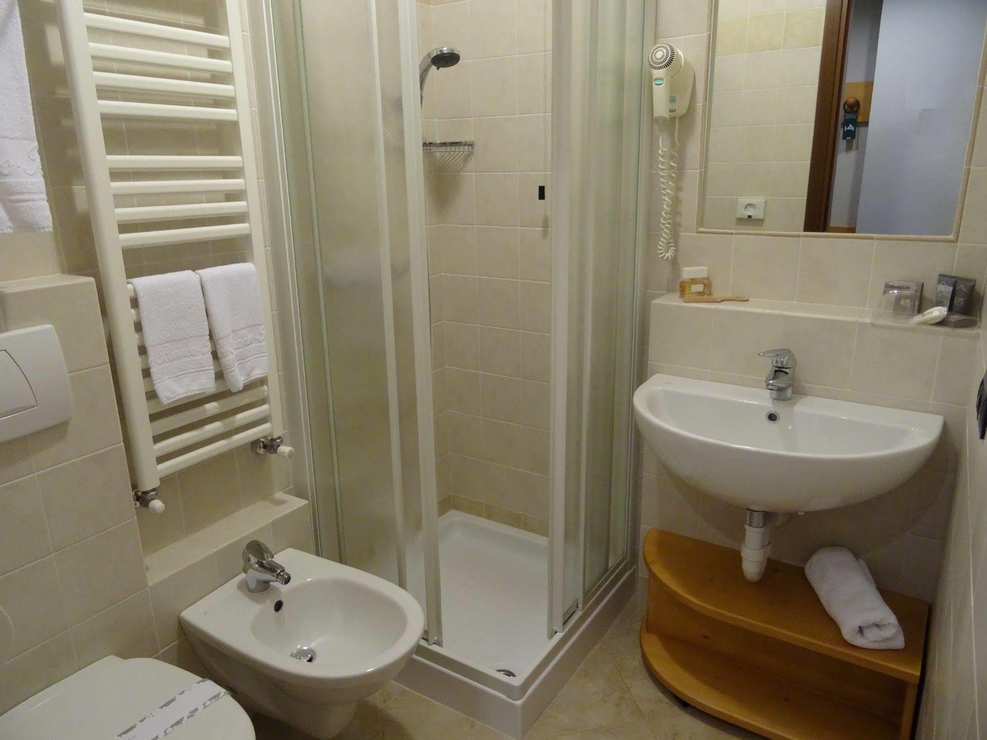 Hotel Larice Bianco Bormio Esterno foto