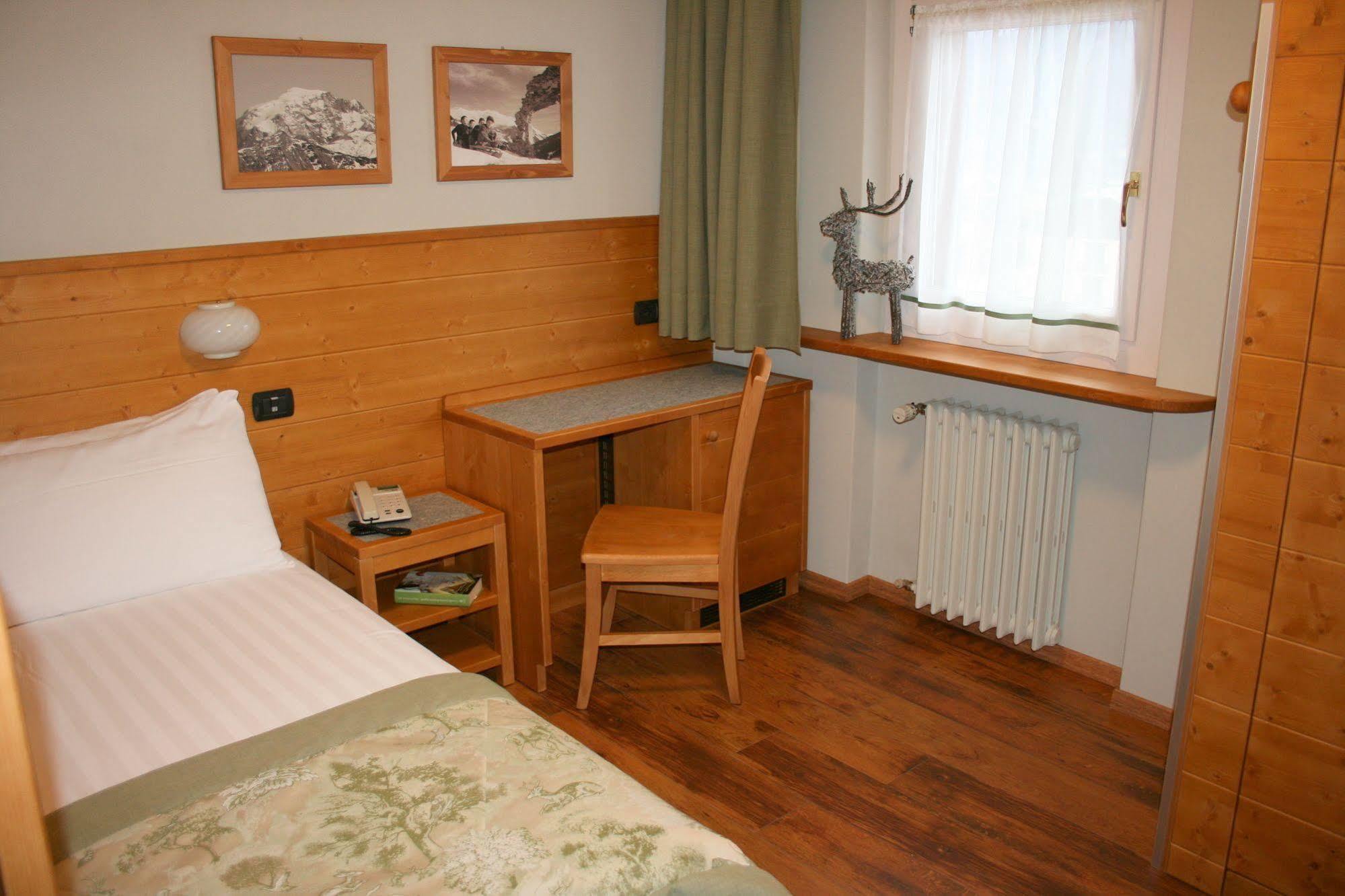 Hotel Larice Bianco Bormio Esterno foto